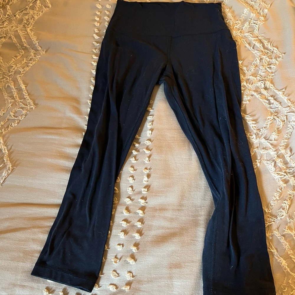 Navy blue align Lululemon cropped leggings